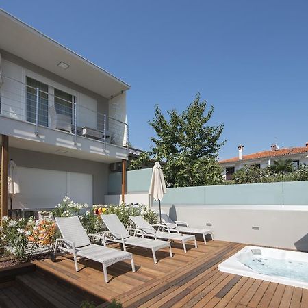 Villa Danex Premium อูมัค ภายนอก รูปภาพ