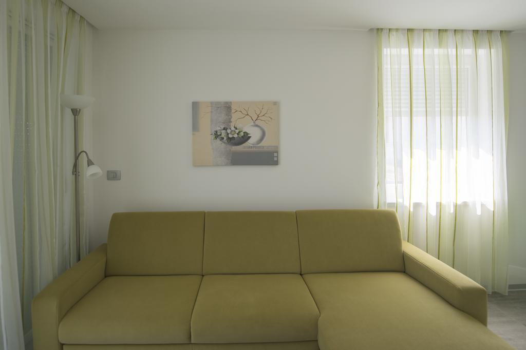 Villa Danex Premium อูมัค ภายนอก รูปภาพ